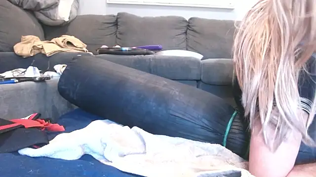 AssmannCD Webcam show