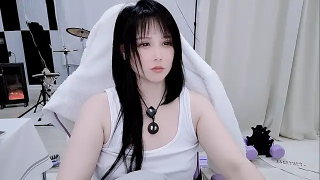 Онлайн чат XXX Evangelin-e