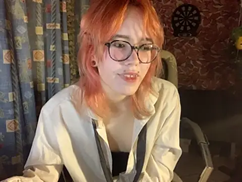 whiny_emo_boi Webcam Show