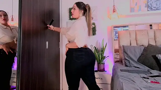 Dulce_Morrys' Live XXX Chat