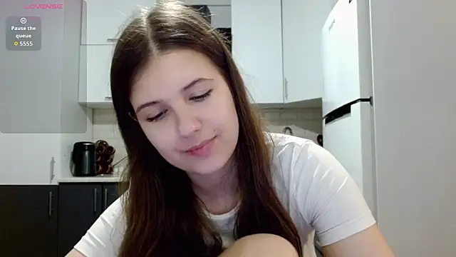 دردشة SayMeow_ الجنسية المباشرة