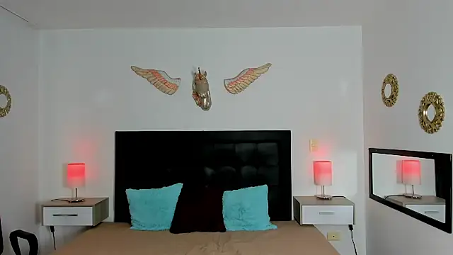 Natalye_23's Live XXX Chat