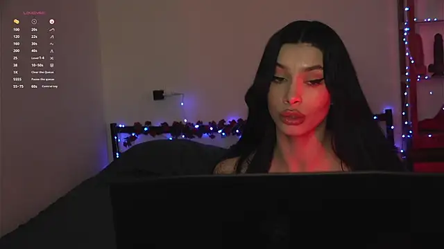 Chat XXX en directo de Olivia_Faye