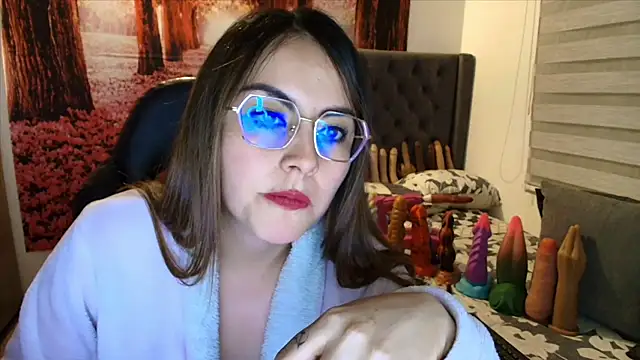 sofia23dirty Adlı Modelin Canlı XXX Sohbeti