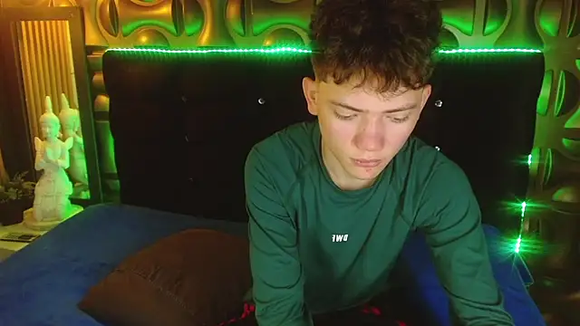 cruz_dante Adlı Modelin Web Kamerası Şovu