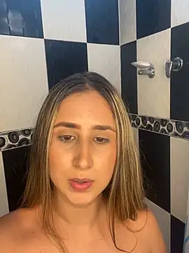 VictoriaWhitmore Webcamshow