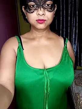 Show de Big_Ass_Nikita na webcam