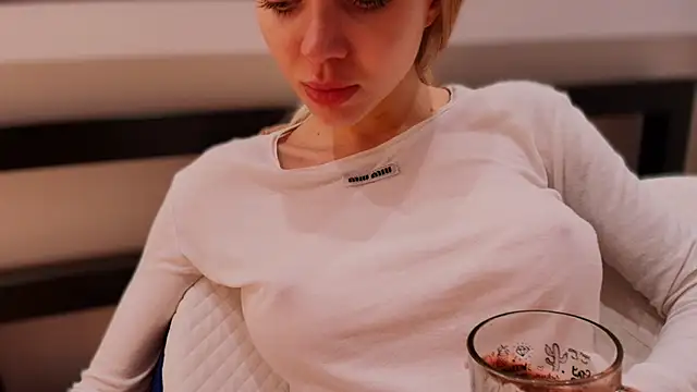 BillionCold Live XXX Chat