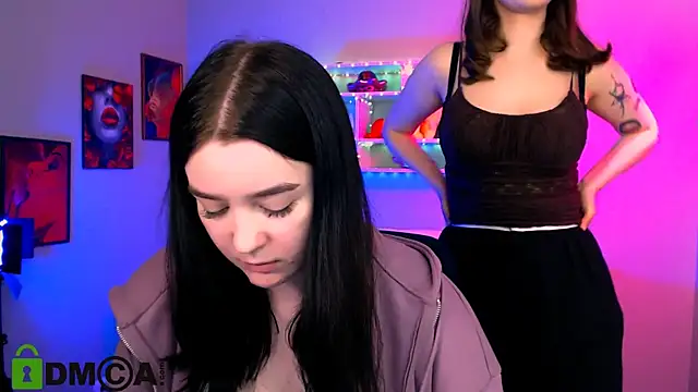 monica_xcx's Live XXX Chat