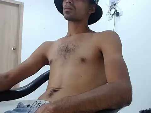 mijoprietosex Adlı Modelin Web Kamerası Şovu