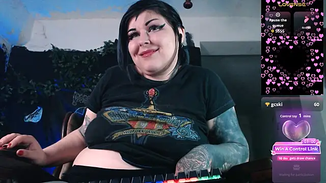 Psychobitch7's Live XXX Chat