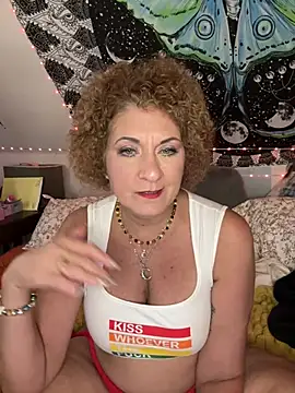 Chat XXX en directo de SuzyCatzz