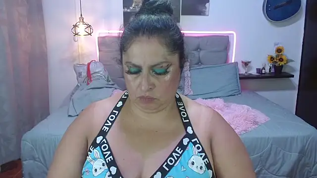 Chat +18 de Keyla01_ ao vivo