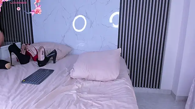 JackAndRosse_ Adlı Modelin Canlı XXX Sohbeti