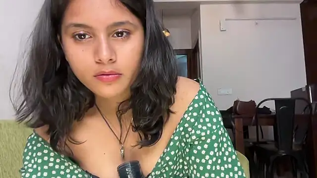 Show de Naira_fit na webcam