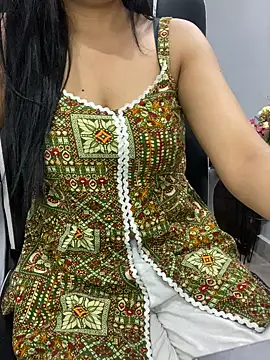 Chat +18 de escape_with_me ao vivo