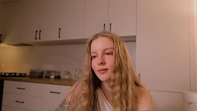 NikaCherie Live XXX-Chat