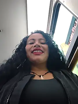 دردشة Yaya_watson الجنسية المباشرة