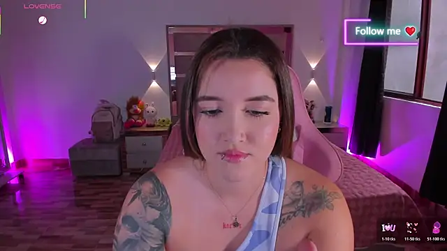 lunaarose's Live XXX Chat