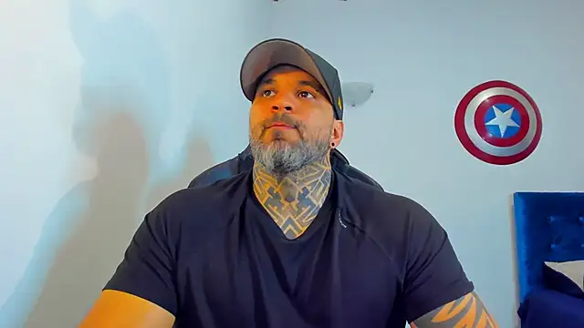 JoshRigby 라이브 XXX 채팅