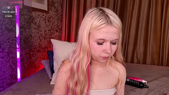 VivieSunn Live XXX-Chat