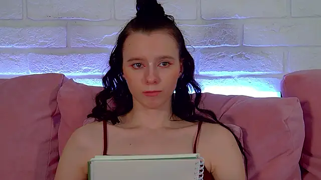 Chat +18 de ArinaKubrick ao vivo