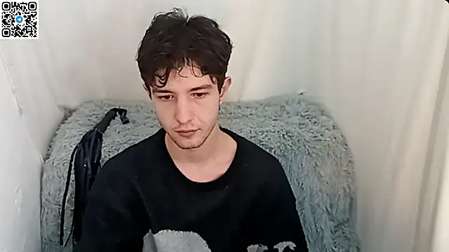 XXX chat uživo modela _ZaneX