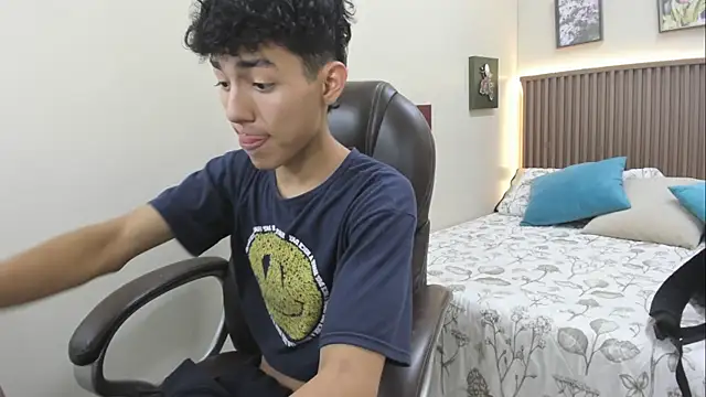 Živý XXX chat Ian_Mason