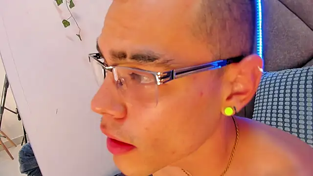 Вебкам-шоу RomeoBoselli__