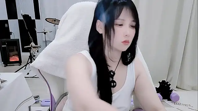 Evangelin-e élő XXX-chatje