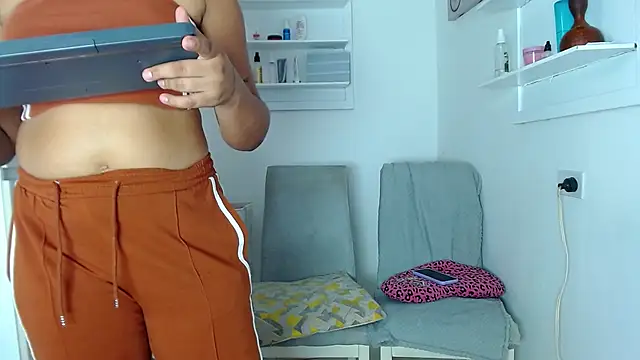 EROTIC_SPA élő XXX-chatje