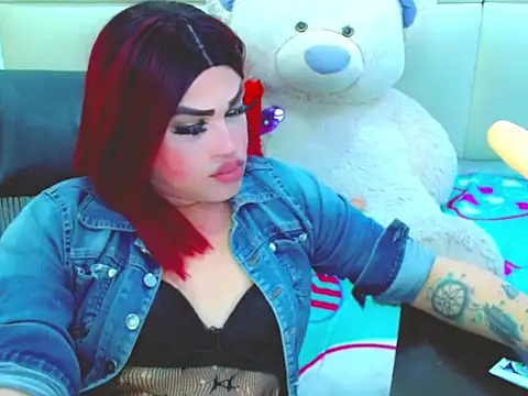 NharaBigCock's Live XXX Chat