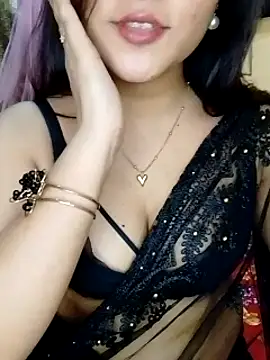 SaumyyのライブXXXチャット