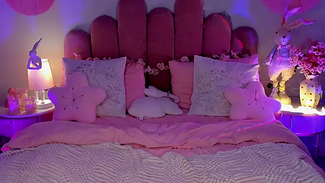 XXX chat uživo modela ElsaYoung