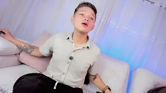 Pokazy przed kamerką – Tim_wolf