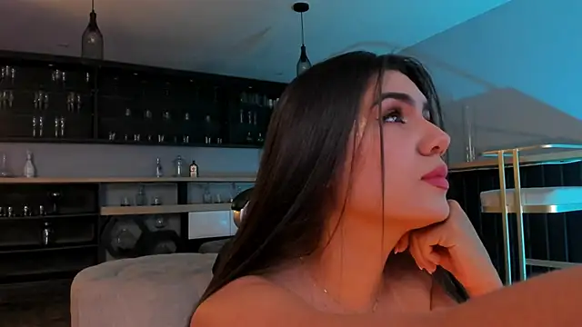 AngelicaVega Adlı Modelin Canlı XXX Sohbeti