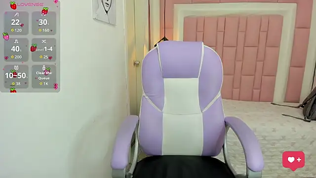 Klaret_Toy Adlı Modelin Canlı XXX Sohbeti