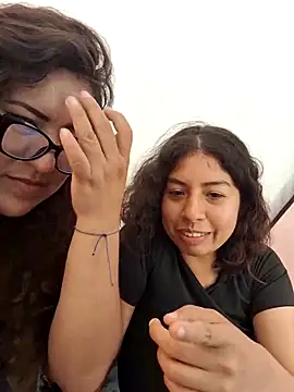 ___Sol Adlı Modelin Canlı XXX Sohbeti