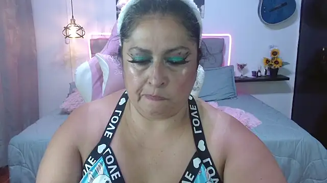 Keyla01_'s Webcam Show