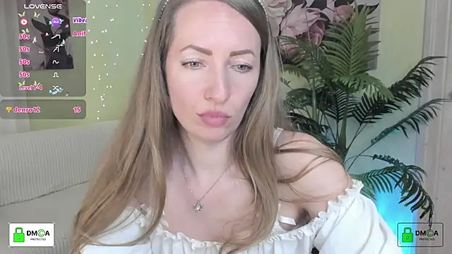 Queenymel Adlı Modelin Canlı XXX Sohbeti