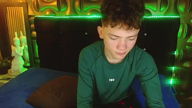 cruz_dante Pertunjukan Webcam