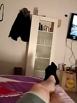 Show modela BushedScreed na web-kameri