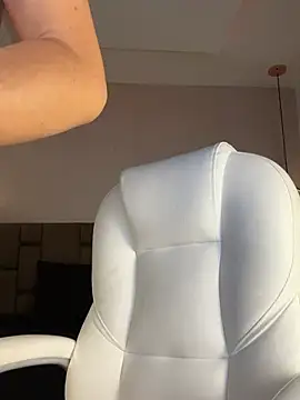 แชท XXX สดของ Elaarajim