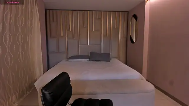 SunnyRivers Live XXX-Chat