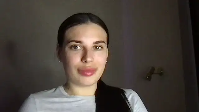 MoonriseGoddess' Live XXX Chat