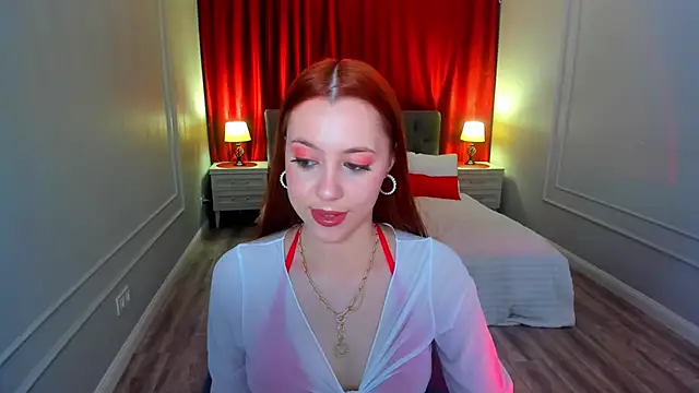 BloomAndFun's Live XXX Chat