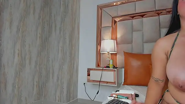 ValentinaBreatsのライブXXXチャット