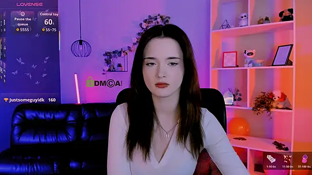 liana_kisses 现场XXX聊天