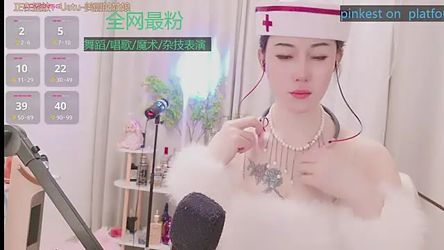 Luck_Lili_'s Live XXX Chat