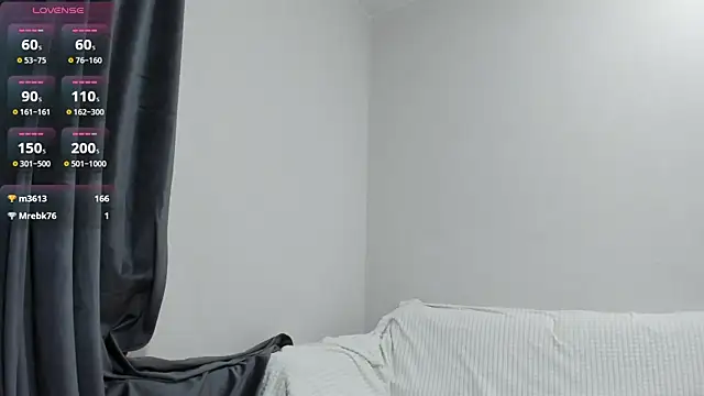 Chatroom XXX en direct de GraceBrawn